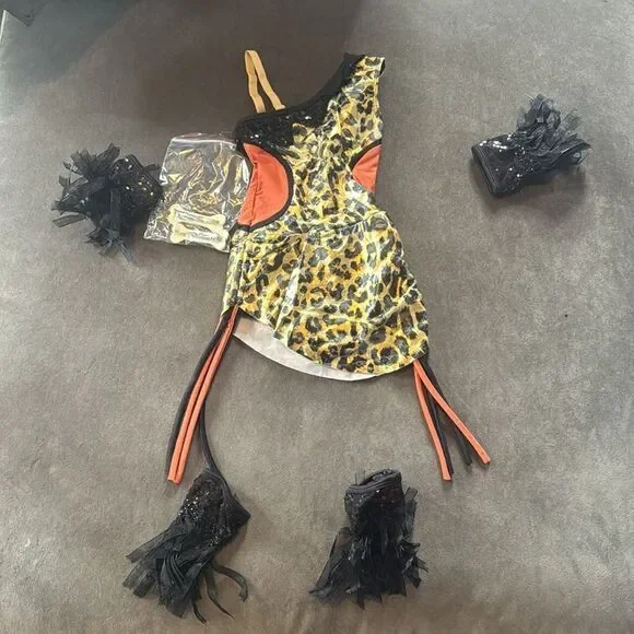 Revolution Dancewear Leopard Print Kids ROAR Dance Costume Size XS NEW